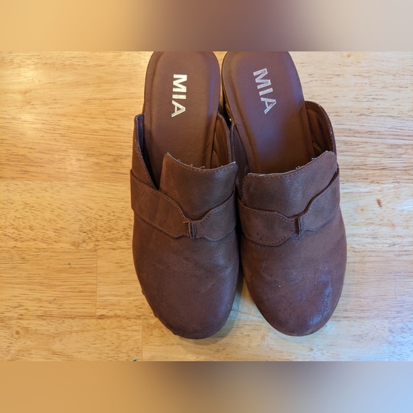 MIA Mules - Brown - Picture 10 of 10
